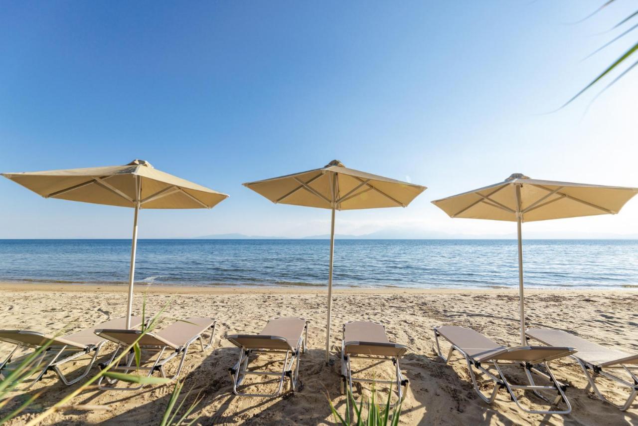 Luna Villa Private Beach Nea Iraklia Dış mekan fotoğraf